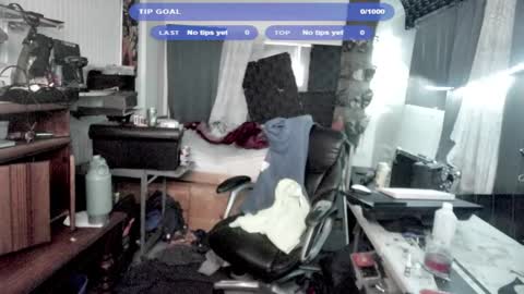 Kinky Cassie online show from November 2025 06:45:01 AM