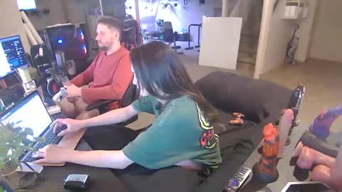 Snapshot of kinkykumiho chatting on March 2025 11:09:02 PM kinkykumiho online show from March 2025 11:09:02 PM