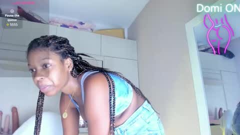 M A R A  online show from February 2026 12:06:01 PM