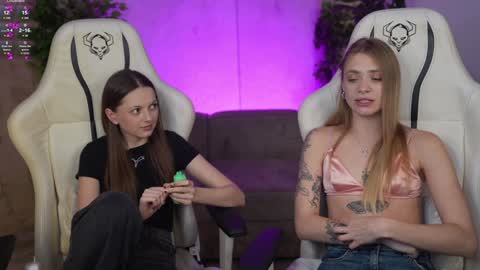 Sweet girls online show from October 2025 02:39:02 PM