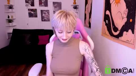 Kira online show from March 2026 08:26:01 PM