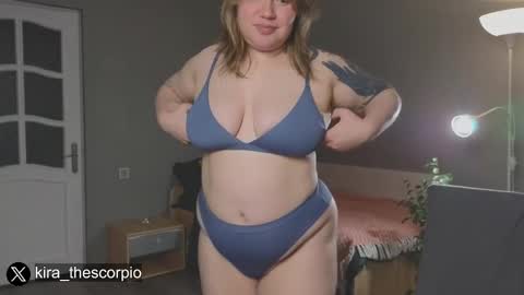 Snapshot of kira_citro chatting on October 2025 09:44:01 PM Kira NEXT STREAM December 4 5pm CET 11am EST online show from October 2025 09:44:01 PM