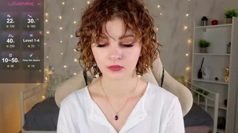 Snapshot of kira_fluffy chatting on July 2026 12:28:01 AM Kira online show from July 2026 12:28:01 AM
