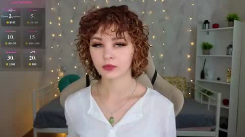 Snapshot of kira_fluffy chatting on July 2026 05:32:02 AM Kira online show from July 2026 05:32:02 AM