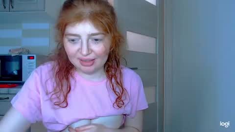 Snapshot of kira_foxy_ chatting on June 2026 01:30:01 PM Kira online show from June 2026 01:30:01 PM