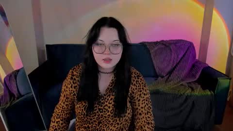 kira online show from February 2026 02:15:02 AM