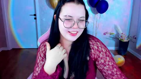 kira online show from April 2026 01:06:01 AM