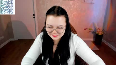 kira online show from April 2026 07:01:01 AM