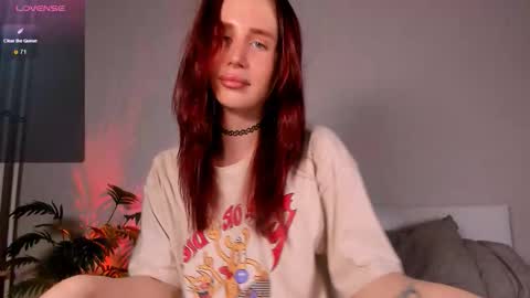 Kira online show from October 2025 05:59:01 AM