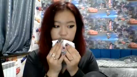 Kira online show from October 2025 07:21:01 PM