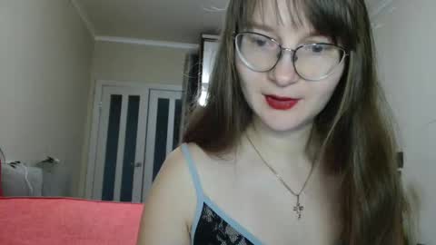 Snapshot of kiragoldens chatting on November 2025 06:23:01 AM KiraGoldens online show from November 2025 06:23:01 AM