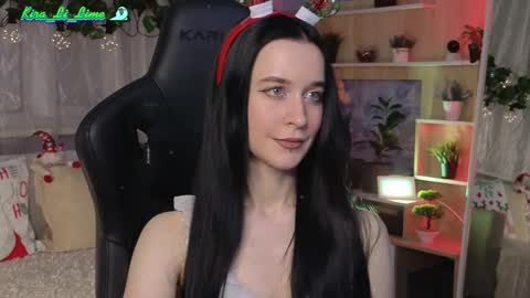 Kira    online show from January 2025 07:29:02 PM