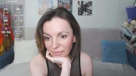 kiramartins cat online show from November 2025 08:07:01 PM