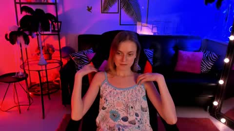 Snapshot of kiramontoyaa chatting on February 2025 03:16:01 PM Kira online show from February 2025 03:16:01 PM