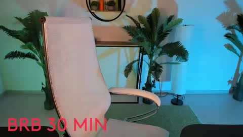 Snapshot of kiramontoyaa chatting on March 2025 11:26:01 PM Kira online show from March 2025 11:26:01 PM