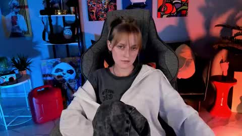 Snapshot of kiramontoyaa chatting on September 2025 05:57:01 PM Kira online show from September 2025 05:57:01 PM