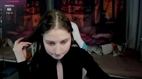 KiraParker online show from March 2026 06:33:01 PM