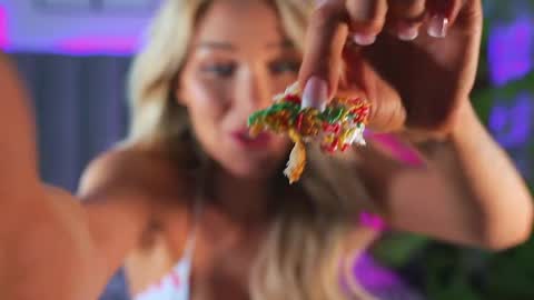 Risha online show from April 2026 07:19:01 PM