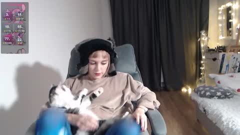 Kisi online show from February 2025 09:34:02 PM