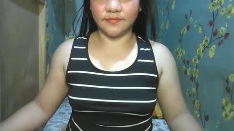 Snapshot of kiss_me_loves chatting on December 2024 11:56:02 PM kiss_me_loves online show from December 2024 11:56:02 PM