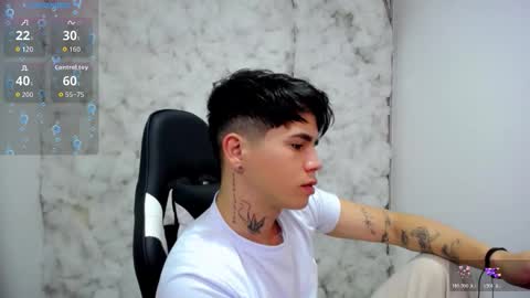 Snapshot of kiss_whitee chatting on November 2025 02:11:01 AM kiss_whitee online show from November 2025 02:11:01 AM