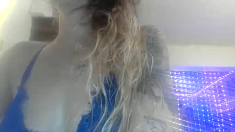 Snapshot of kissababyy47 chatting on January 2025 12:17:02 AM KiSSABABYY online show from January 2025 12:17:02 AM