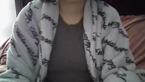 kissandtell1357 online show from November 2025 02:57:01 AM