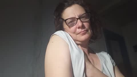 Snapshot of kissandvibe chatting on May 2026 07:32:02 PM kissandvibe online show from May 2026 07:32:02 PM