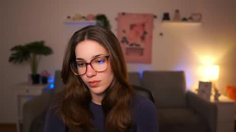 Sisi online show from March 2026 02:21:02 PM