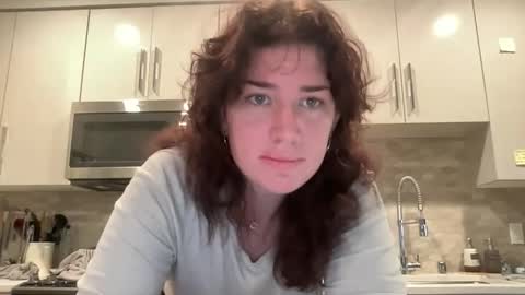 kissingvenus online show from January 2026 06:13:01 PM