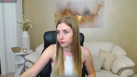 kissme_now online show from September 2025 11:33:01 AM