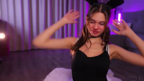 Snezhana online show from November 2025 05:34:02 PM