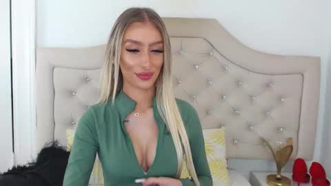 Natalie online show from January 2026 12:07:02 PM