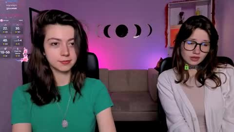 kitniss online show from May 2026 07:15:01 PM