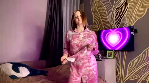Tanesha online show from April 2026 02:26:01 PM
