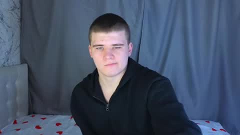 Snapshot of kittenmur chatting on December 2024 10:42:02 AM Vlad online show from December 2024 10:42:02 AM