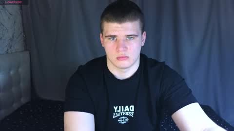 Snapshot of kittenmur chatting on December 2024 05:33:02 PM Vlad online show from December 2024 05:33:02 PM