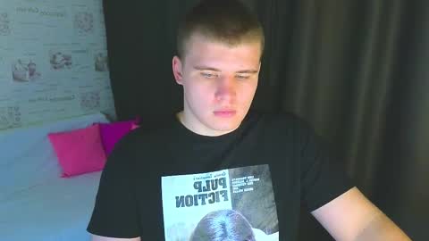 Snapshot of kittenmur chatting on September 2025 09:26:01 PM Vlad online show from September 2025 09:26:01 PM