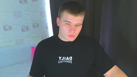 Snapshot of kittenmur chatting on September 2025 04:25:02 AM Vlad online show from September 2025 04:25:02 AM