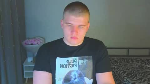 Snapshot of kittenmur chatting on October 2025 08:24:02 PM Vlad online show from October 2025 08:24:02 PM