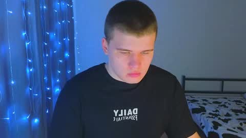 Vlad online show from November 2025 04:36:01 AM