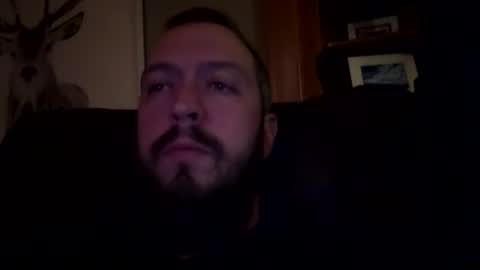 kittmatt31 online show from May 2026 01:32:02 AM
