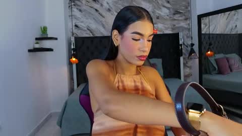 Snapshot of kitty_collins_ chatting on May 2026 11:59:01 AM Kitty online show from May 2026 11:59:01 AM