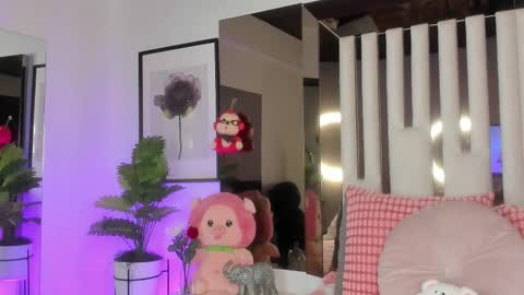 Snapshot of kitty_eliffe chatting on October 2025 09:33:01 PM kitty online show from October 2025 09:33:01 PM