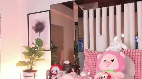 Snapshot of kitty_eliffe chatting on December 2025 09:08:01 PM kitty online show from December 2025 09:08:01 PM