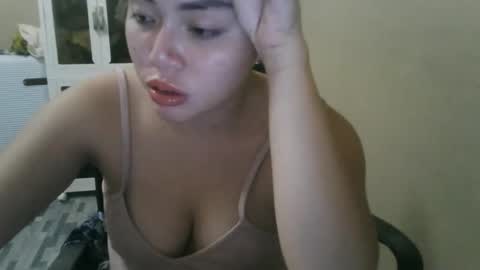 Snapshot of kitty_fussy chatting on October 2025 05:22:02 PM kitty_fussy online show from October 2025 05:22:02 PM