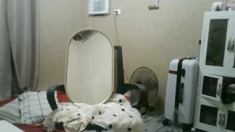 Snapshot of kitty_fussy chatting on November 2025 03:01:02 PM kitty_fussy online show from November 2025 03:01:02 PM