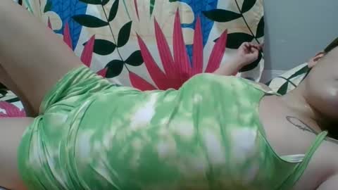 Snapshot of kitty_kate90 chatting on December 2024 08:41:01 AM kitty_kate90 online show from December 2024 08:41:01 AM