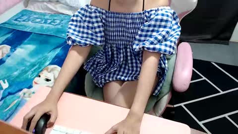 Kate online show from December 2025 12:27:01 AM