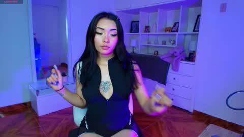 Snapshot of kitty_maru chatting on November 2025 12:42:02 PM Kitty online show from November 2025 12:42:02 PM